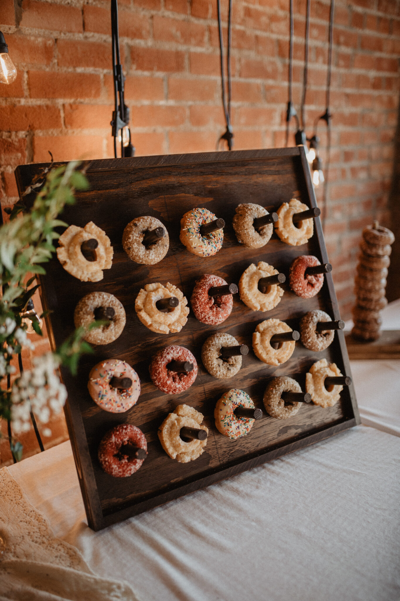 DH375of924-1365x2048