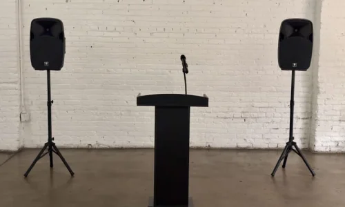 podium-768x576-1-rcmefjmcmbvgscnmipvg75my3xi7kh8fc4agferfeg